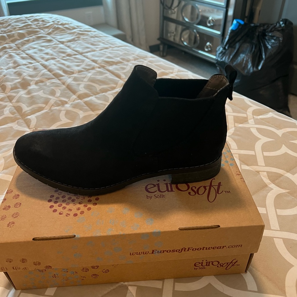 Black genuine suede bootie by Sofft